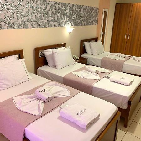 Virginia Hotel Tinos ภายนอก รูปภาพ